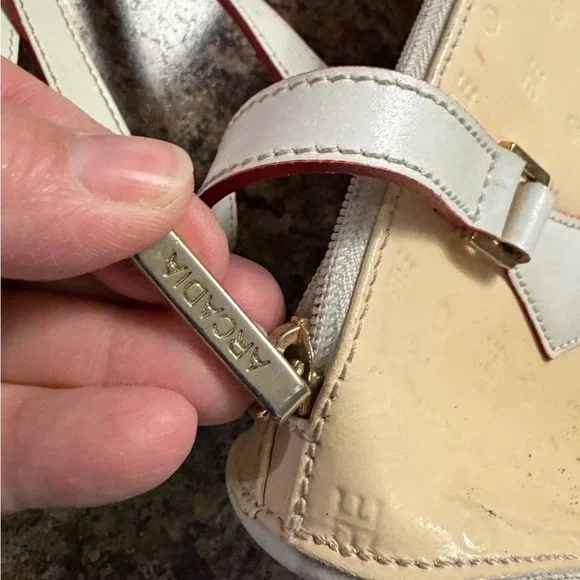 ARCADIA tote - Picture 7 of 11